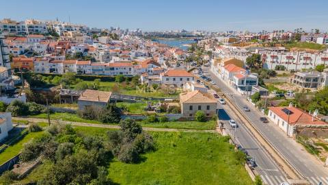 Moradias para Reabilitar no centro de Ferragudo - Projeto Aprovado