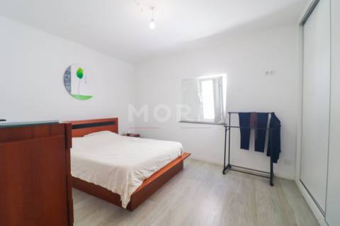 Moradia T3 em Aguiar com Quintal