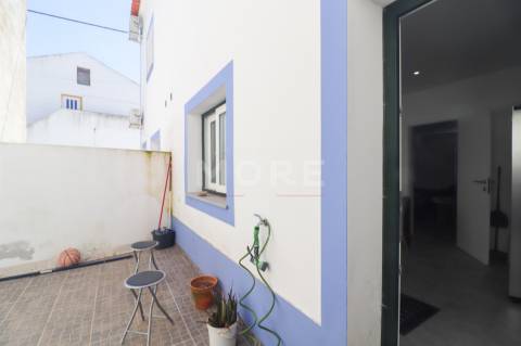 Moradia T3 em Aguiar com Quintal