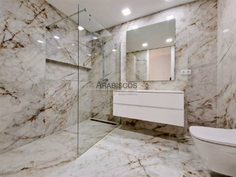 Apartamentos T2 - Varandas desde 29 m2 - Piscina - Ar Condicionado - Piso Radiante - Lagos - Algarve