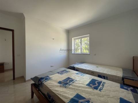 Apartamento T2 - Vista Mar - Garagem - Albufeira - Algarve