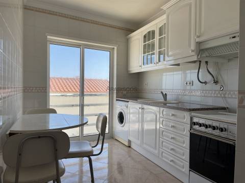 Apartamento T2 - Vista Mar - Garagem - Albufeira - Algarve