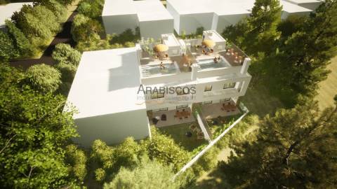 Moradia T3 - Piscina - Churrasqueira - Estacionamento - Terraço com 60 m2 - Bemposta - Alvor
