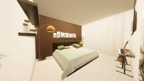 Moradia T3 - Piscina - Churrasqueira - Estacionamento - Terraço com 60 m2 - Bemposta - Alvor