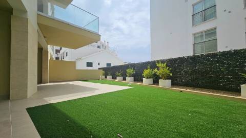 Apartamento T2 - Condominio privado - piscina - Garagem - Alvor