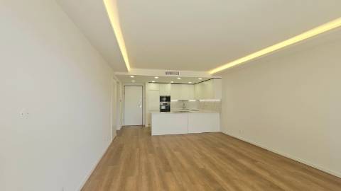 Apartamento T2 - Condominio privado - piscina - Garagem - Alvor