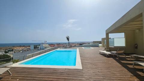 Apartamento T2 - Condominio privado - piscina - Garagem - Alvor