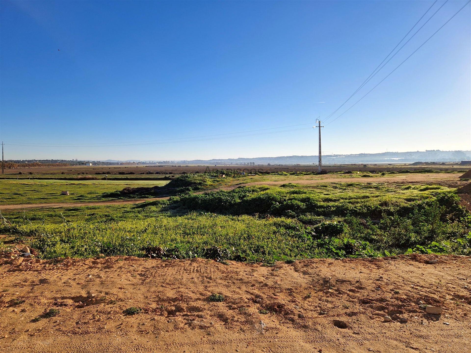 Lotes de Terreno - Construção Moradia Isolada - Lagoa - Algarve