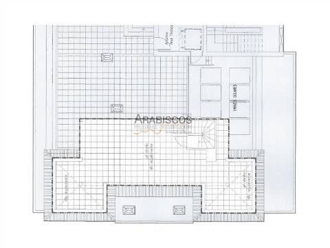 Apartamento T4 - Varandas com 46 m2 - Piscina - Ar Condicionado - Piso Radiante - Lagos - Algarve