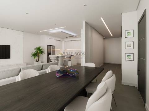 Apartamento T3 - Piscina - Garagem - Portimão - Algarve