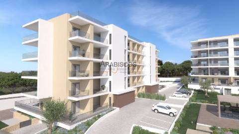 Apartamentos T3 - Terraços com 275 m2 - Barbecue - Piscina - Garagem Box - Praia da Rocha - Algarve