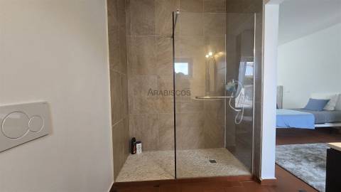 Moradia T4 - 4 suites - Piscina - Monte Canelas - Mex. Grande - Portimão