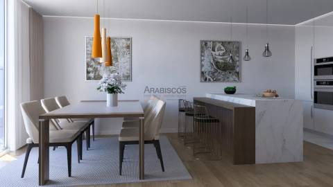 Apartamento T2 - Em Construção - 2 Lugares de Estacionamento - Varanda - Portimão