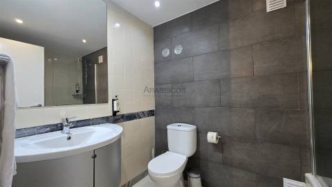 Estúdio T0 - Mobilado - Varanda - Piscina - Alvor - Torralta