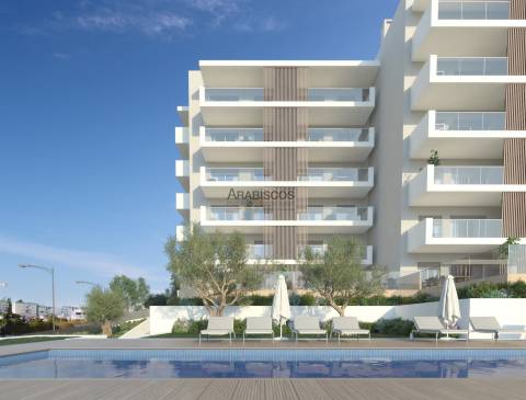 Apartamentos T3 - Varandas com 55 m2 - Piscina - 2 Lugares Garagem - Vale Lagar - Portimão - Algarve