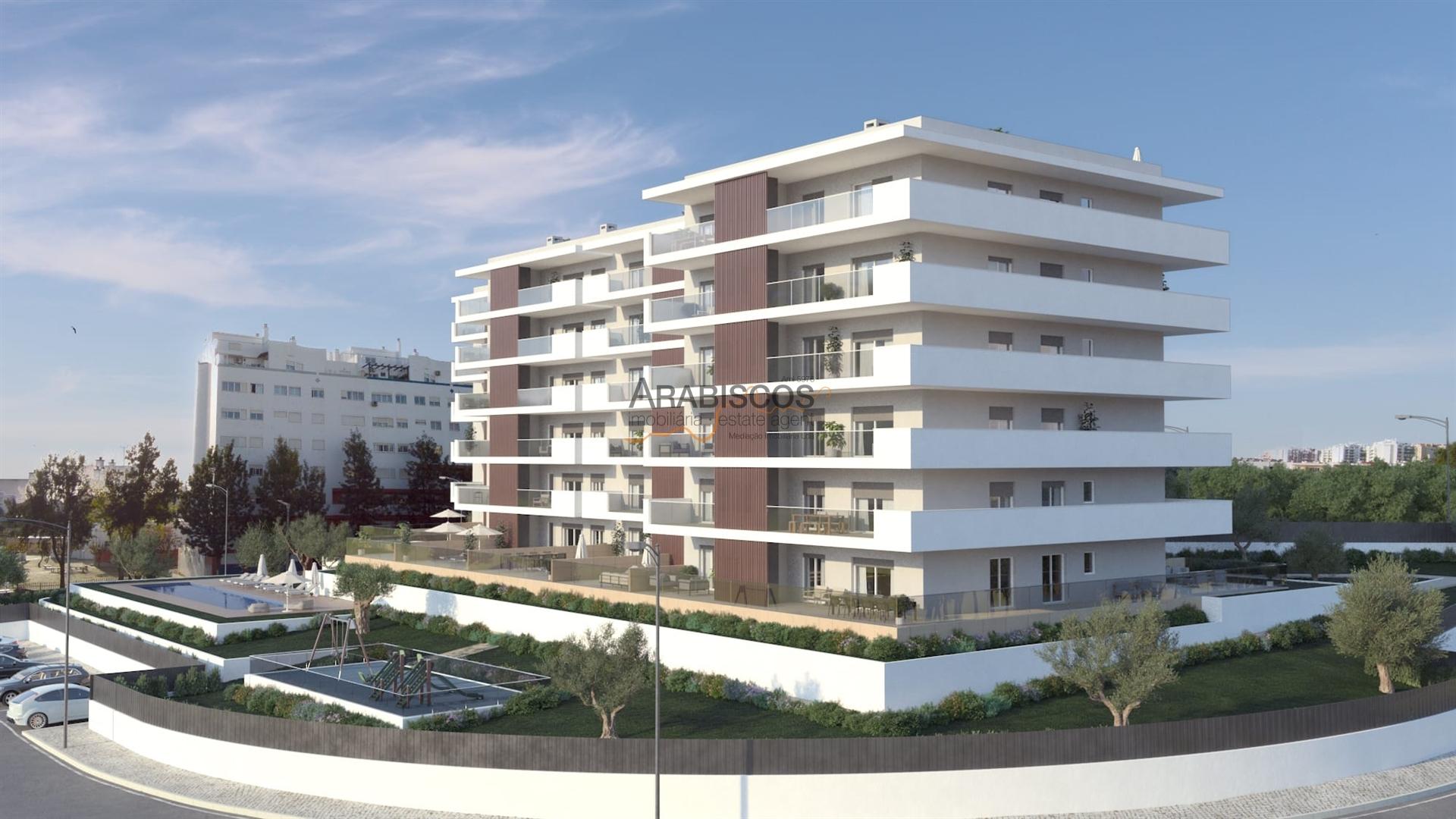 Apartamentos T3 - Terraço com 114 m2 - Jacuzzi - Piscina - 2 Lugares Garagem - Vale Lagar - Portimão