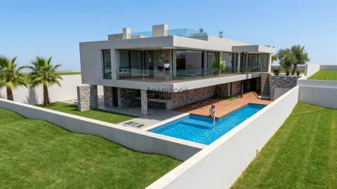Moradia T3 - Vista Mar - Piscina - Garagem - Terraço Acessível - Barbecue - Porto de Mós - Lagos
