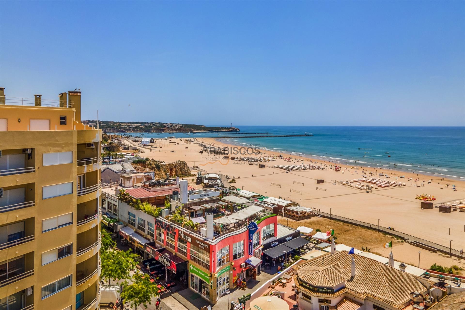 T2 - Vista Mar - Remodelado - Varanda - Garagem -  Praia da Rocha - Algarve