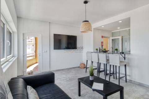 T2 - Vista Mar - Remodelado - Varanda - Garagem -  Praia da Rocha - Algarve