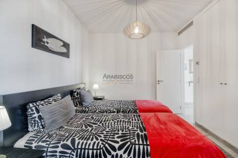 T2 - Vista Mar - Remodelado - Varanda - Garagem -  Praia da Rocha - Algarve