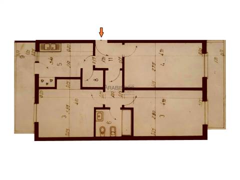 T2 - 5º Andar - 2 Frentes - Varanda - Marquise - Portimão - Centro - Algarve