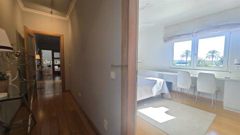T1 - Zona Ribeirinha de Portimão – Vista Rio Arade - Lugar de Garagem - Portimão - Algarve