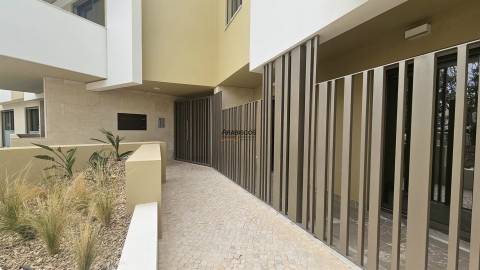 Apartamento T1 - condominio privado de luxo - piscina - Alvor
