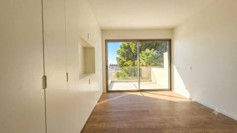 Apartamento T3 - Penthouse - Piscina - Terraço Privativo - Barbecue - Jacuzzi - Alvor