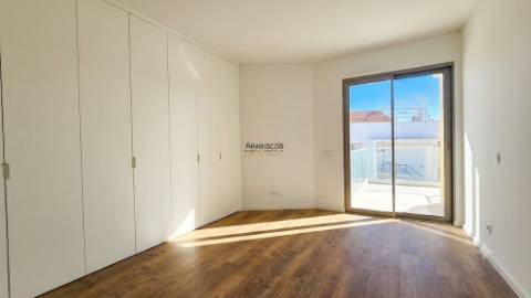 Apartamento T3 - Penthouse - Piscina - Terraço Privativo - Barbecue - Jacuzzi - Alvor