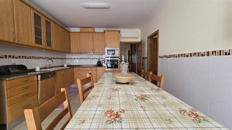 Moradia T3 (T2+1)  - Térrea - Zona Tranquila - Bemposta - Alvor - Algarve