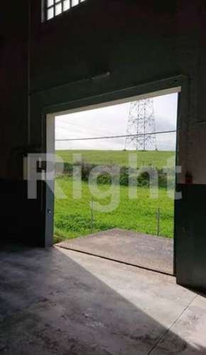 Armazém com 2000m2 em open space