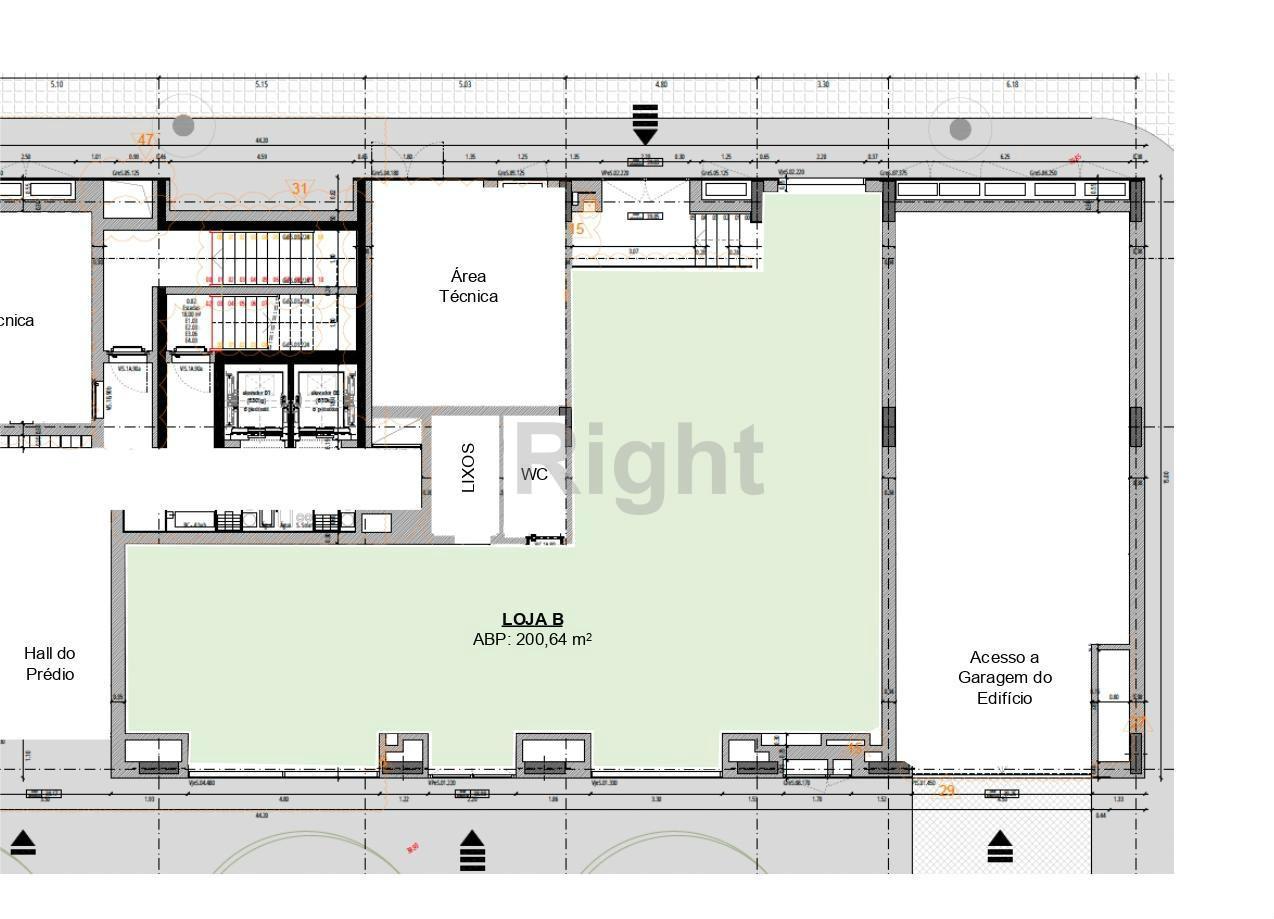 ​​​​​​​Loja com 200 m² em empreendimento moderno na zona oriental de Lisboa