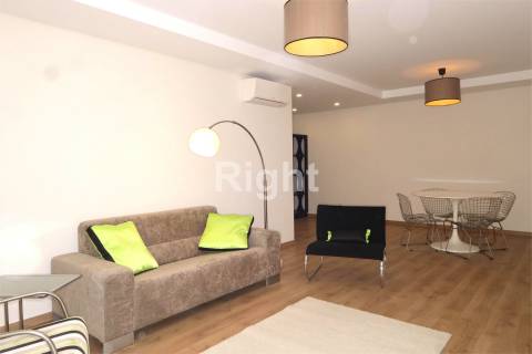 Apartamento T1 mobilado nas Laranjeiras, Lisboa