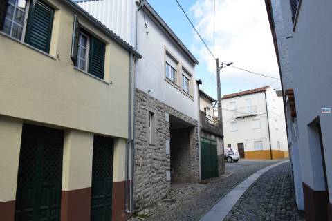 Moradia V2 - Peso - 10 min da Covilhã