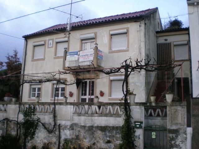 Moradia V2 - Vila do Carvalho