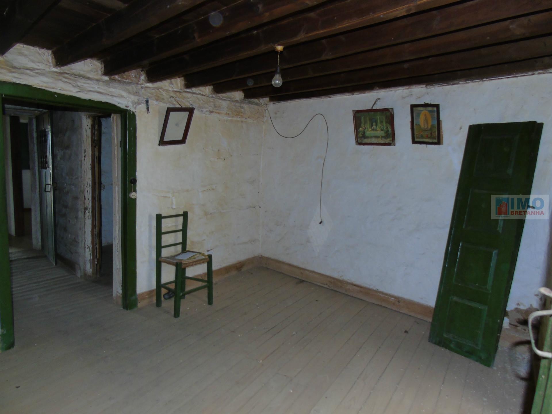 Moradia - Aldeia da Mata -  15 min Castelo Branco