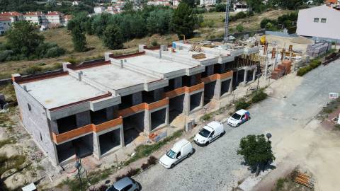RESERVADAS - Moradia V3 - NOVA - Quinta Ponte Terra - Covilhã