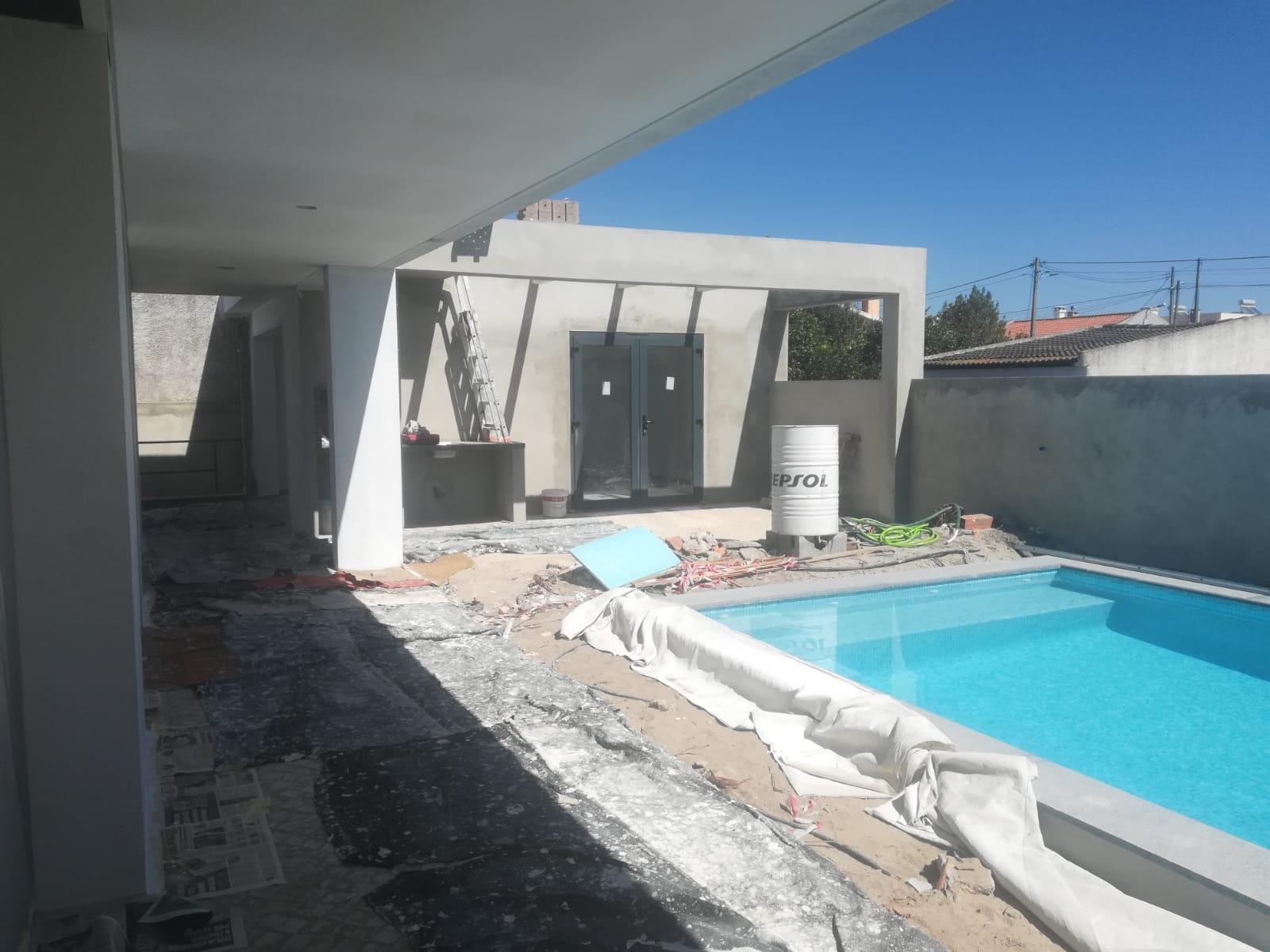 Moradia Isolada V4 Térrea -  Fernão Ferro