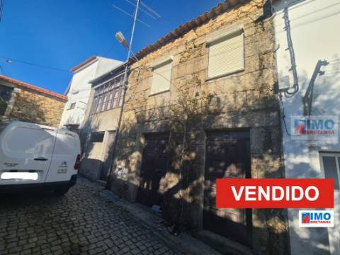 VENDIDO - Moradia V2 - Tinalhas