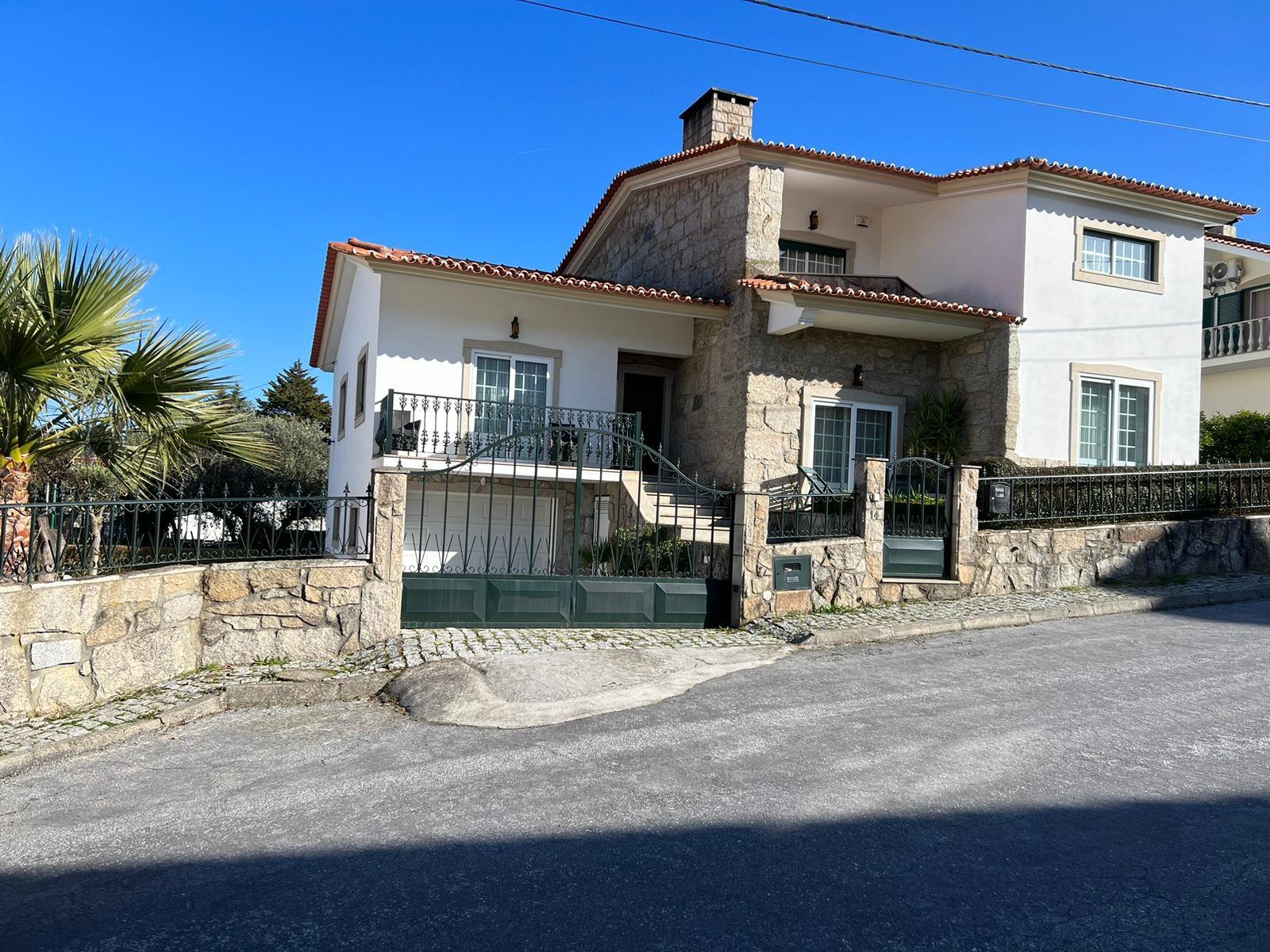 Moradia V4 Isolada - Boidobra - 5 min da Zona Baixa da Covilhã