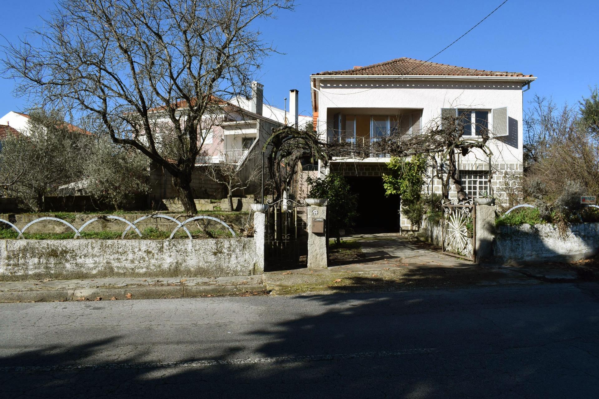 Moradia V2 Isolada - Caria