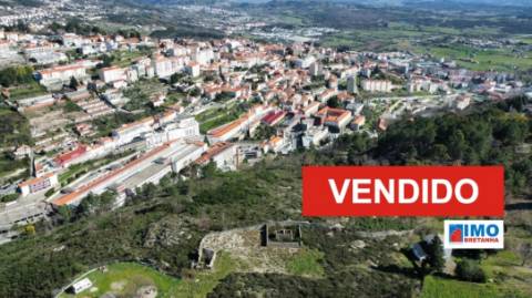 VENDIDO - Terreno Urbano - Carreira de Tiro