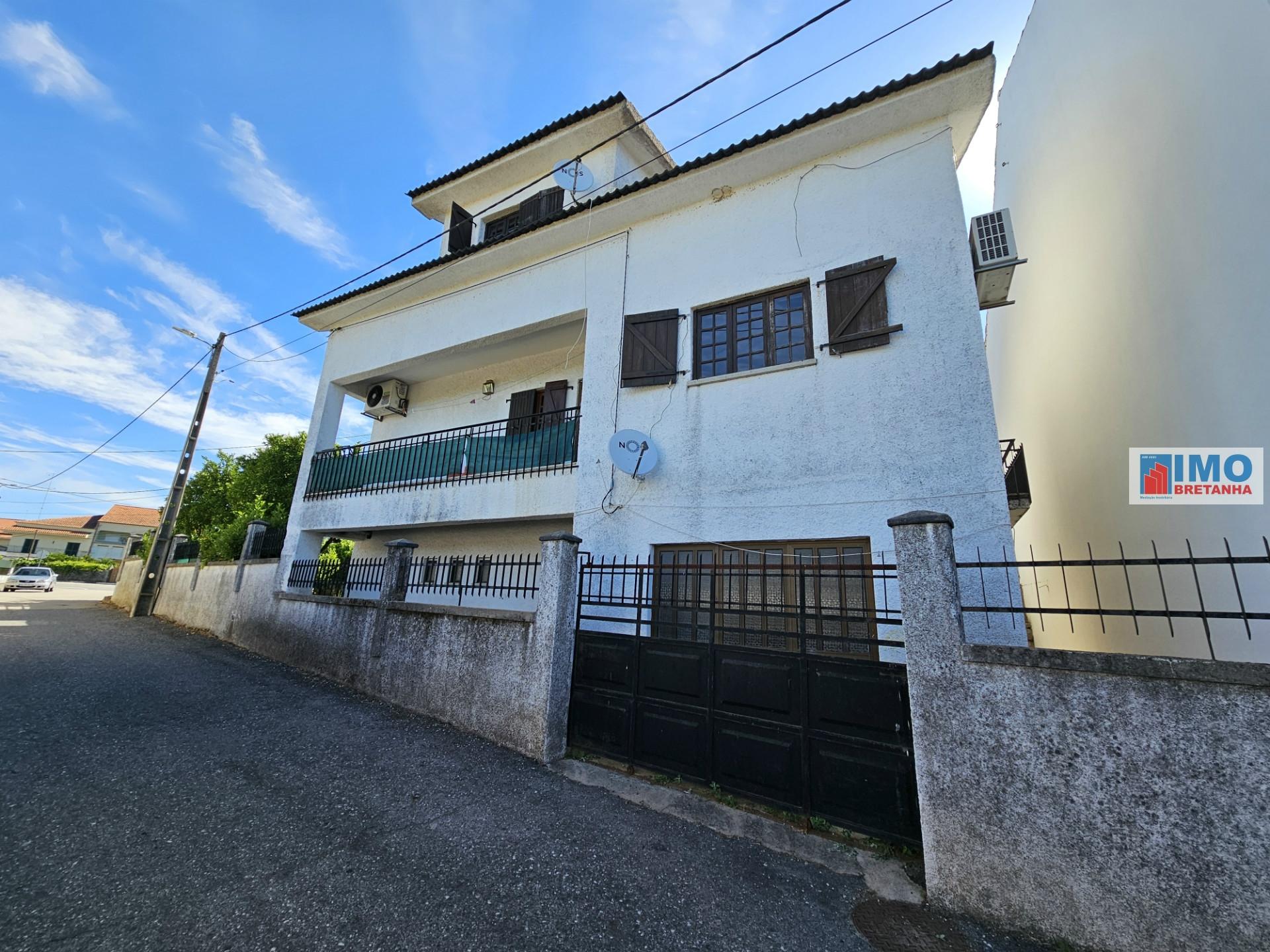 Moradia V4 - Escalos de Baixo