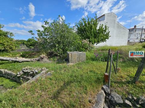 Terreno urbano 1820m - centro da Vila de Alcains