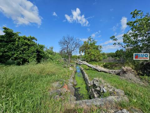 Terreno urbano 1820m - centro da Vila de Alcains