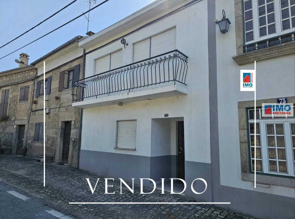 VENDIDO - Moradia V2 - S. Miguel de Acha
