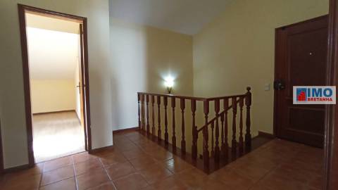 Apartamento T2+2 DUPLEX Venda em Lousã e Vilarinho,Lousã