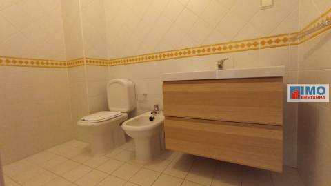 Apartamento T2+2 DUPLEX Venda em Lousã e Vilarinho,Lousã