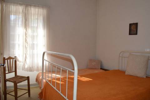 5 Moradias p/ Renovar e Terreno - Centro de Castelo Branco