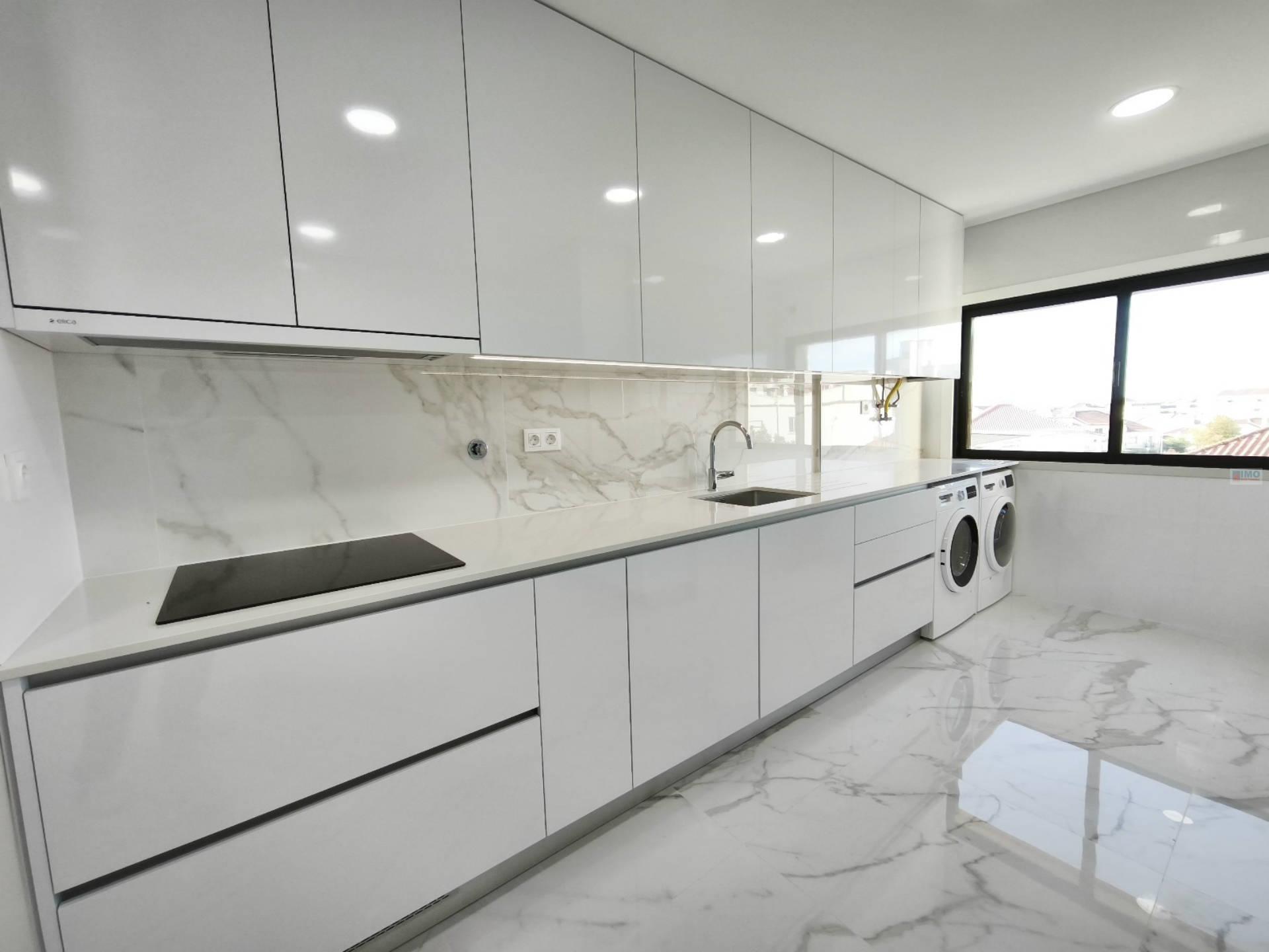 T3 c/ Garagem -  Olivais, Santo António dos Olivais